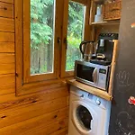 Lesny Leniwiec Z Jacuzzi I Kominkiem Blisko Rzeki *